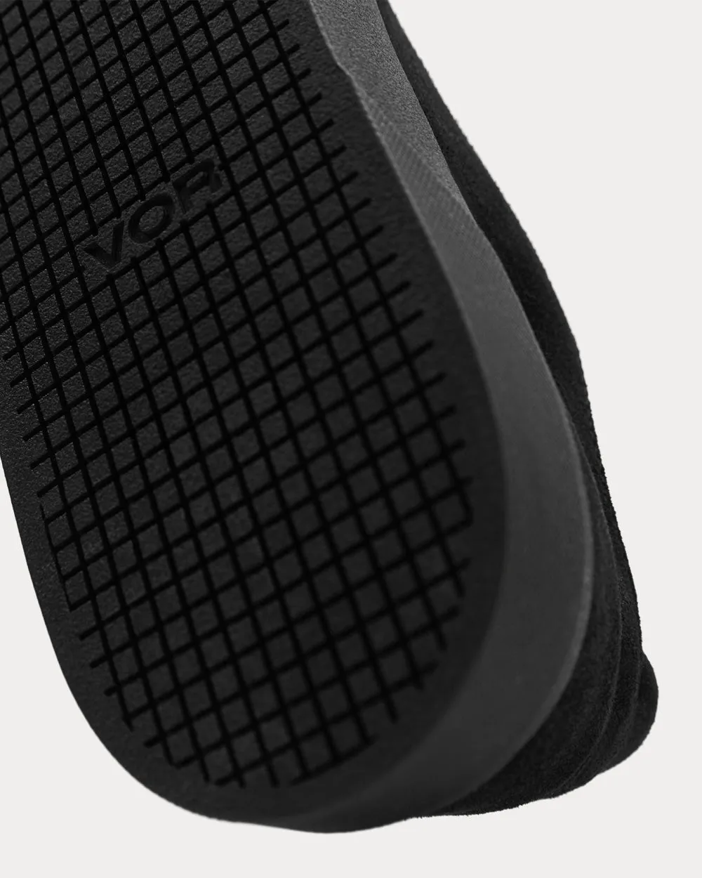 1A Samtschwarz Black Low Top Sneakers