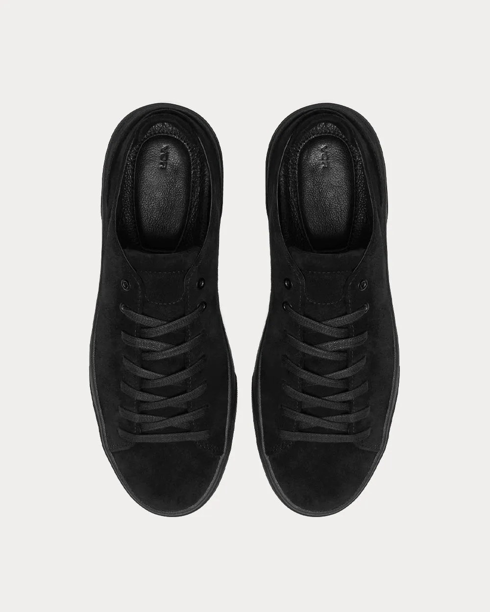1A Samtschwarz Black Low Top Sneakers