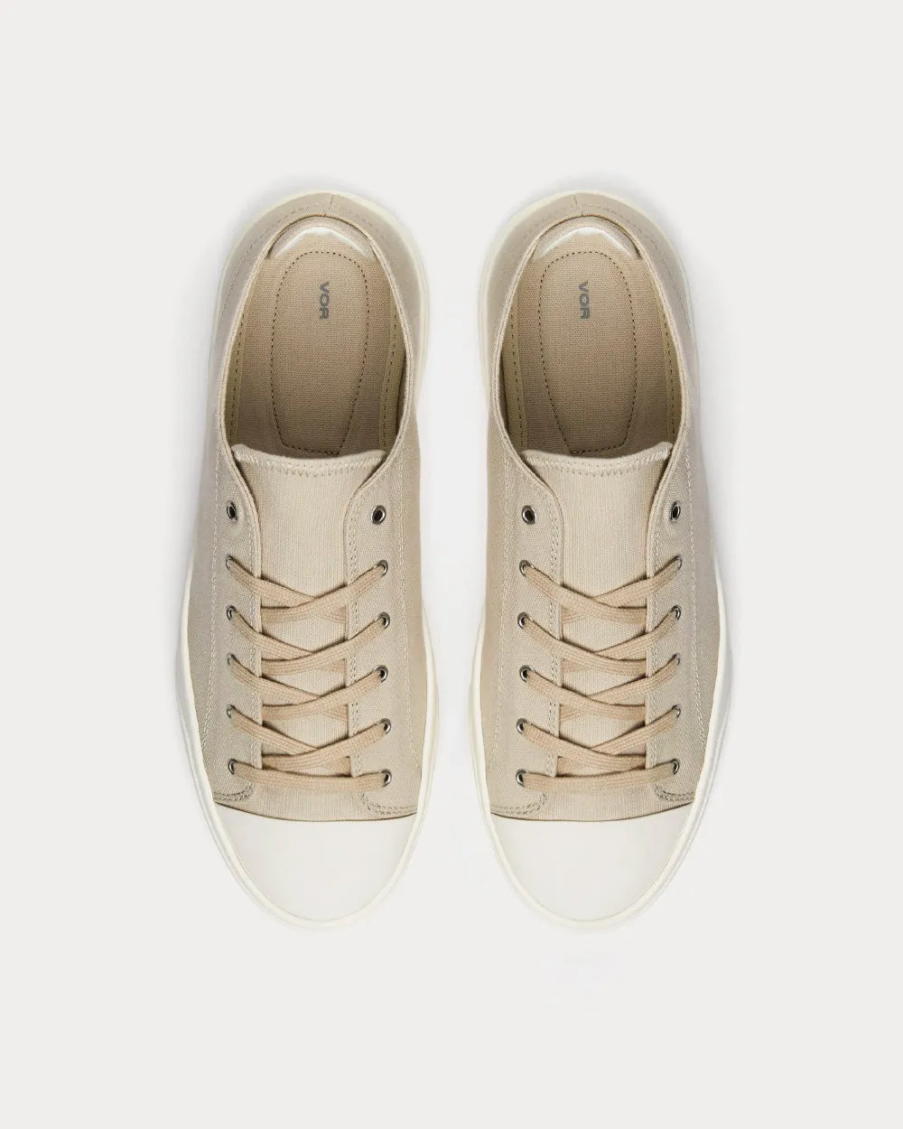 1E Khakiweiss Khaki Low Top Sneakers