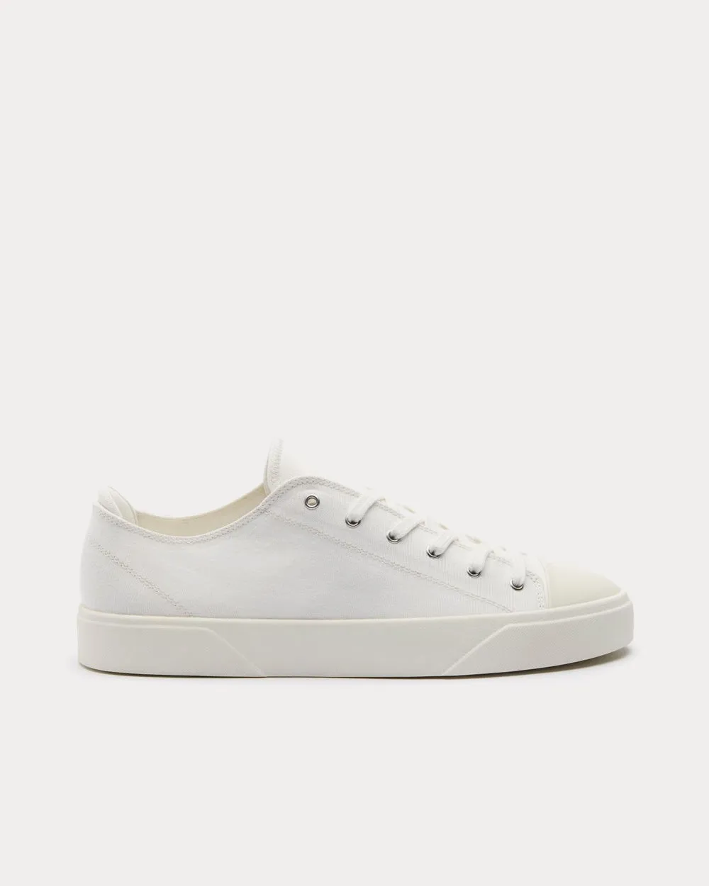 1E Leinweiss White Low Top Sneakers