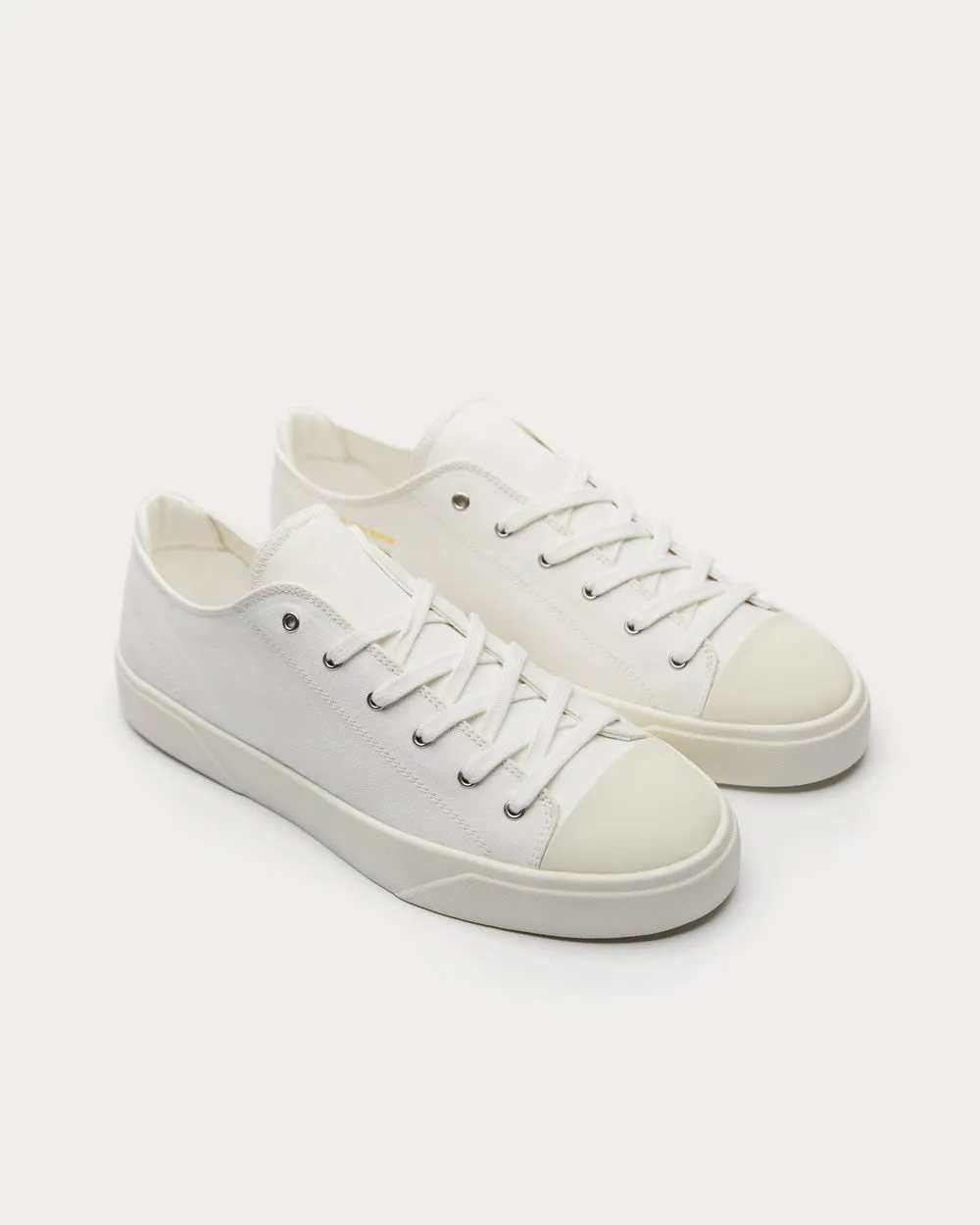 1E Leinweiss White Low Top Sneakers