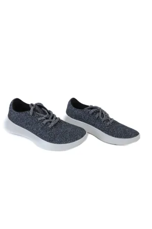 Allbirds Dark Grey/Black Wool Runners (9; retail $98)