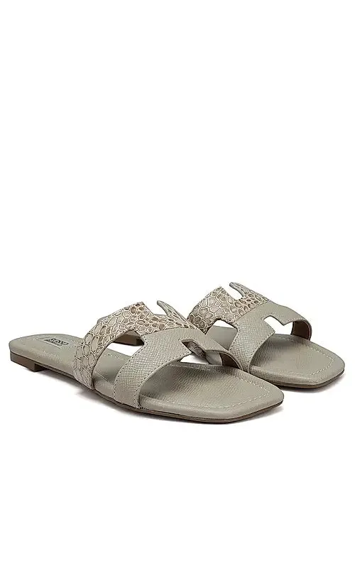 Beige Croco Textured Flats