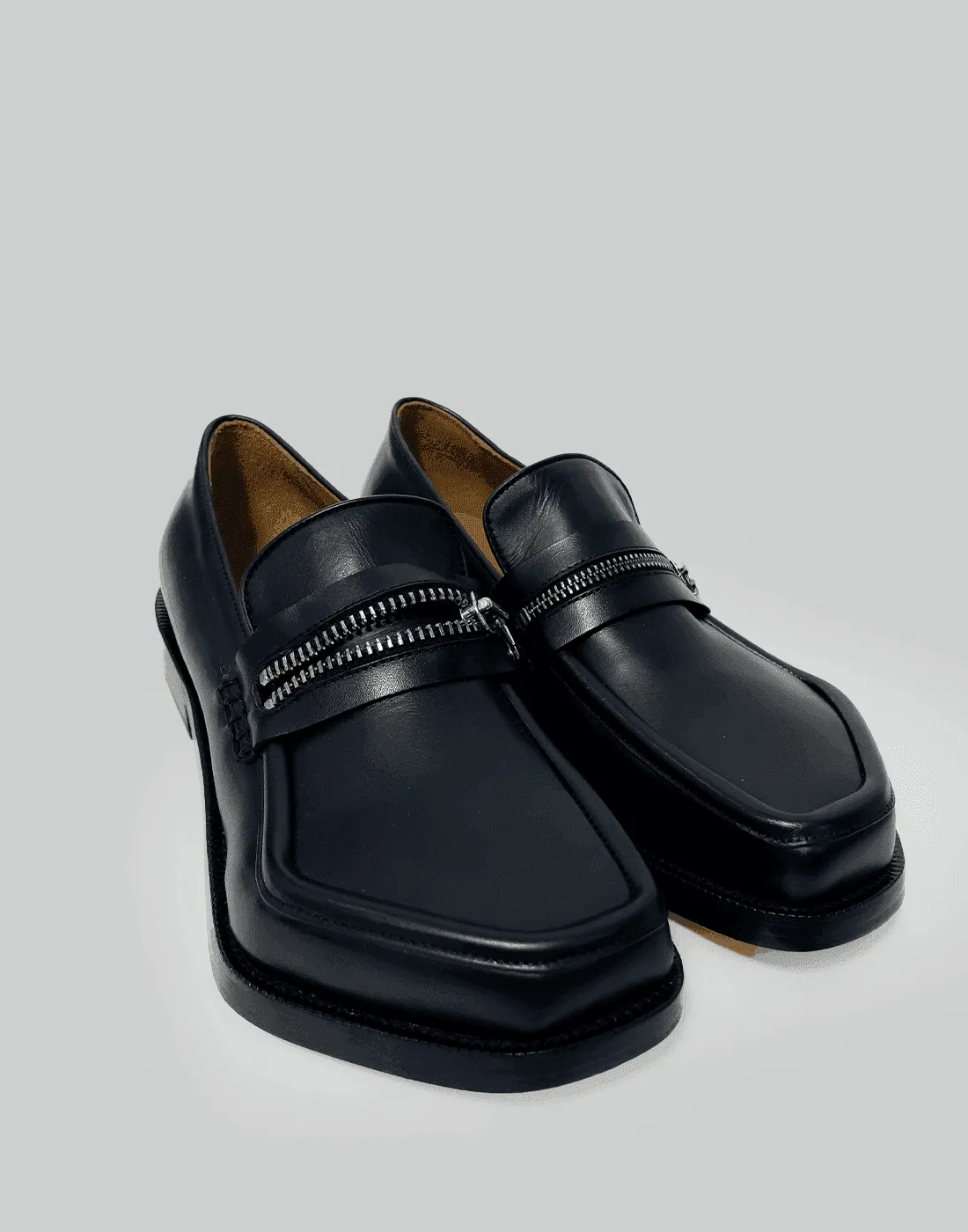 CLASSIC MONSTER LOAFER