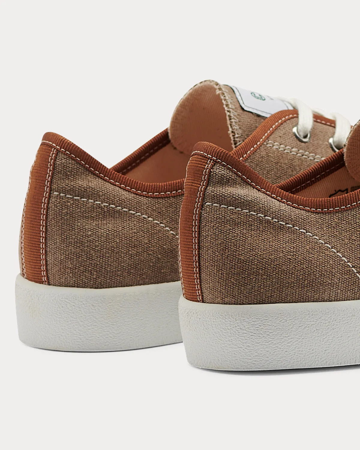Clava Pecan Low Top Sneakers