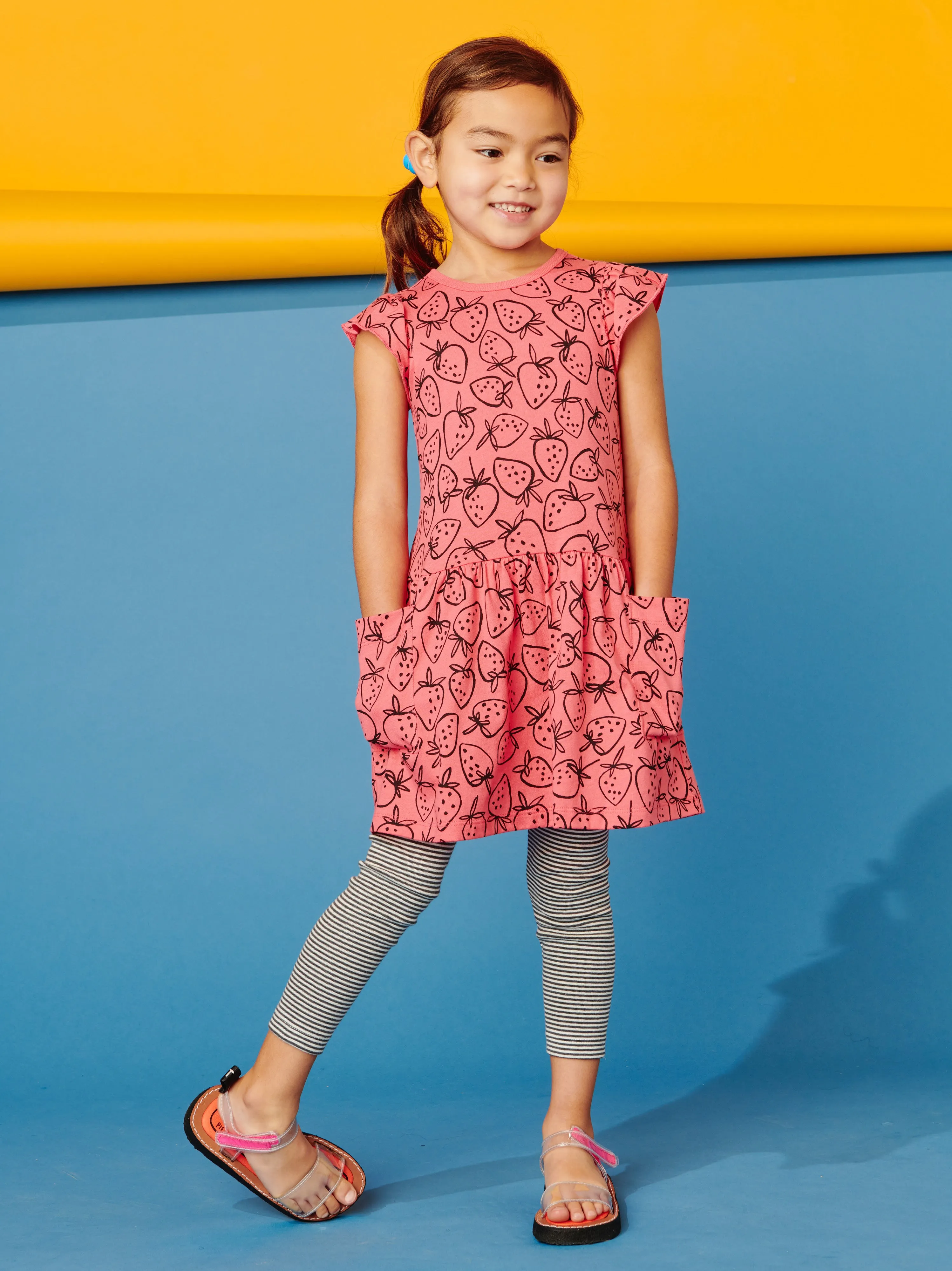Flutter Sleeve Pocket Dress: Strawberries