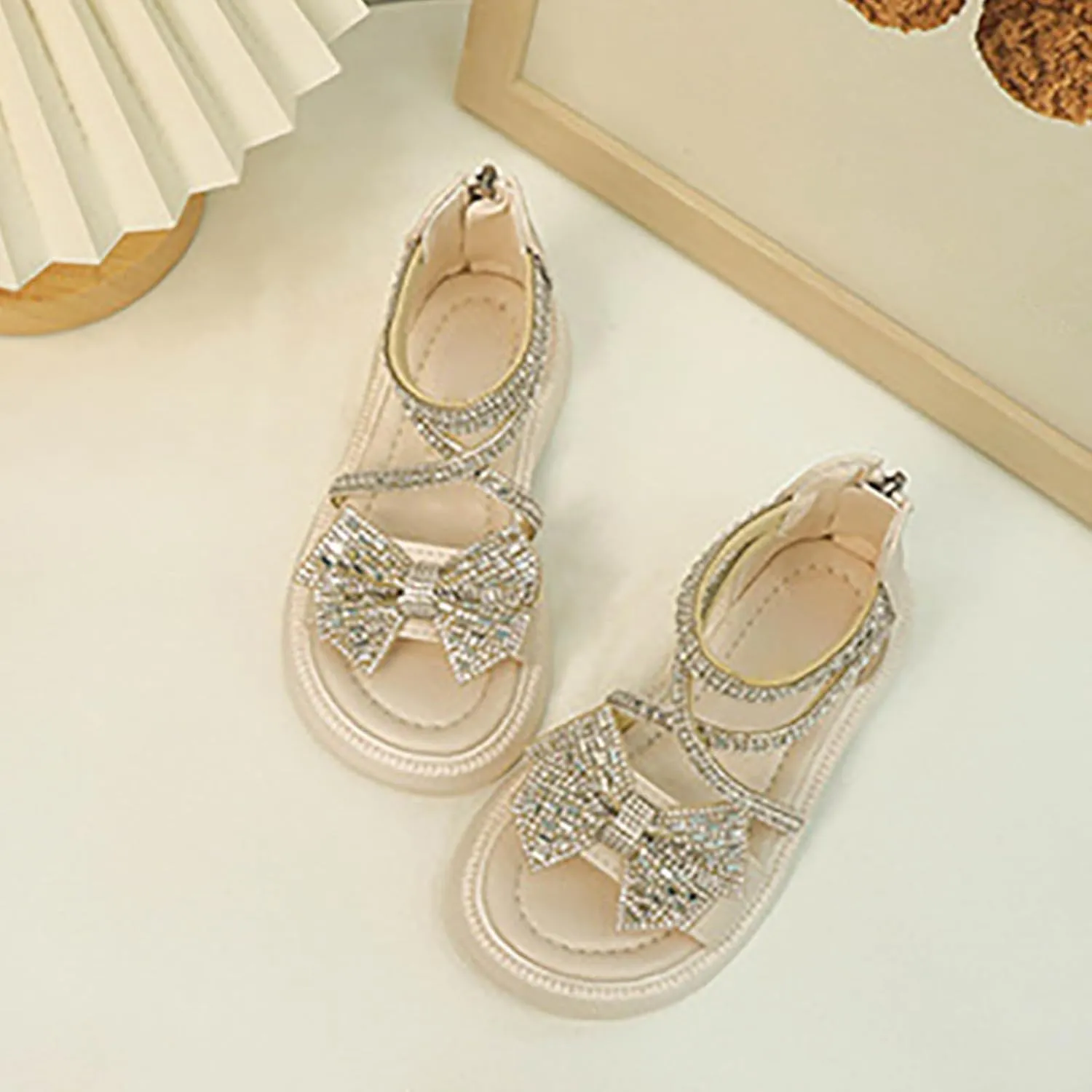 Girls Flat Sandals Bow Glitter Strappy Platform Low Heels Sandal Open Toe Zipper Back Ankle Strap Dress Shoes