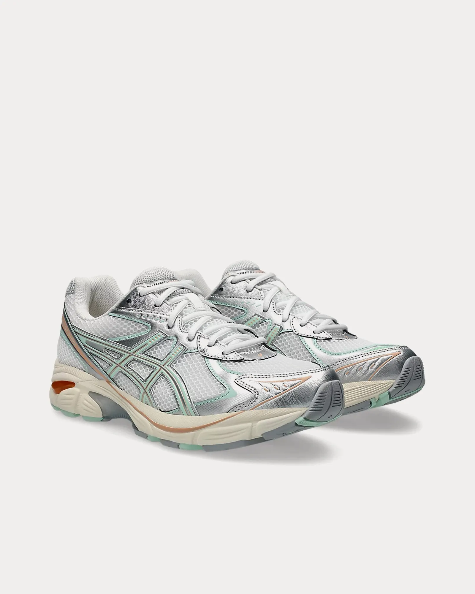 GT-2160 White / Mint Tint Low Top Sneakers