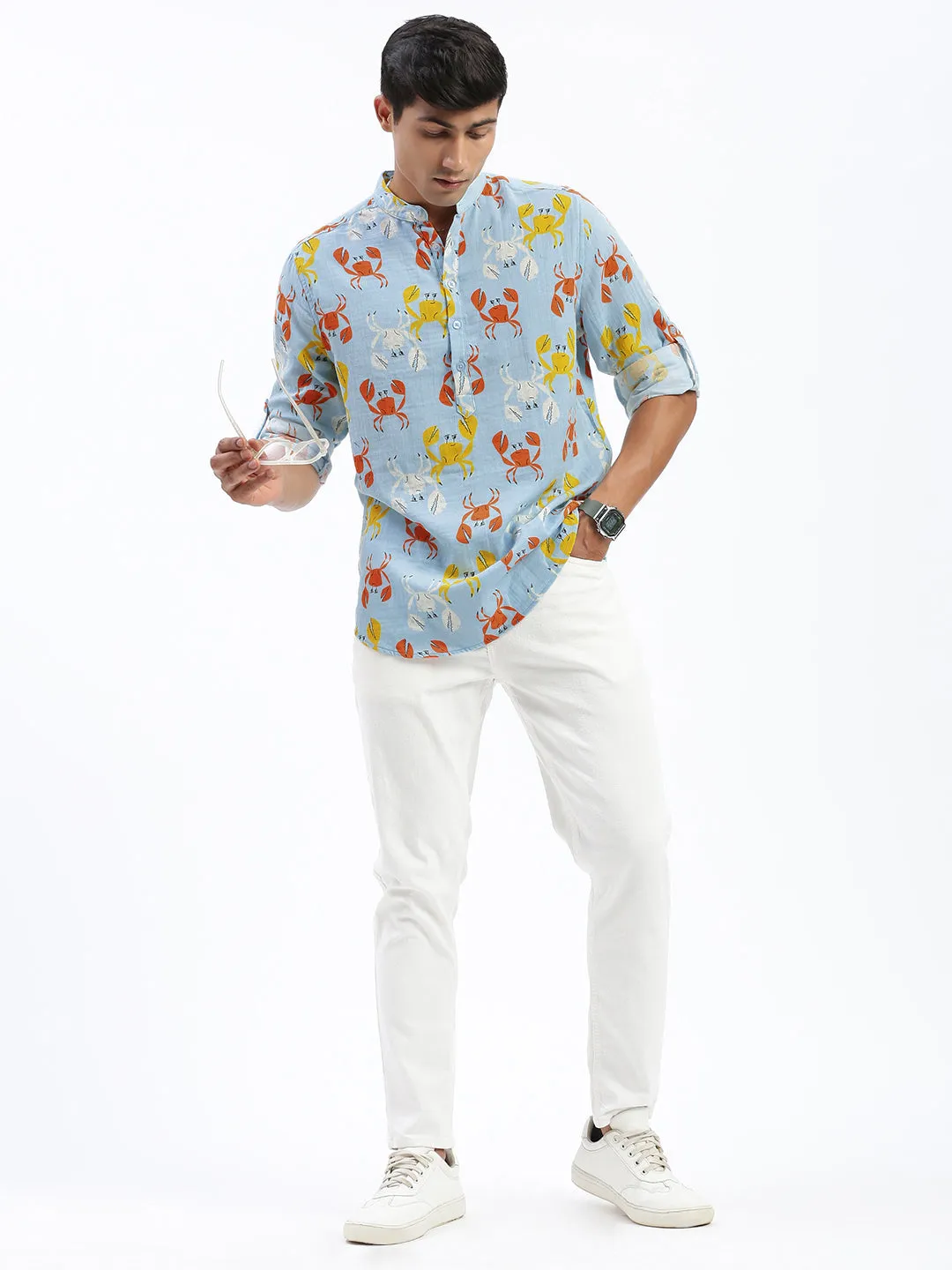 Men Blue Animal Printed Mandarin Collar Straight Shirt