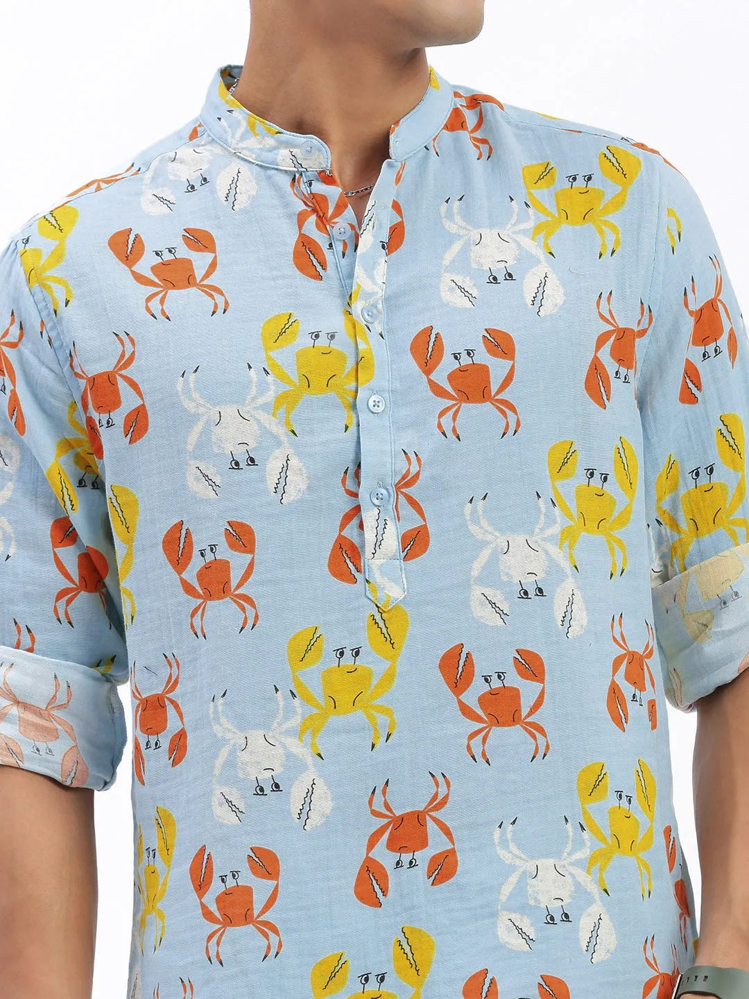Men Blue Animal Printed Mandarin Collar Straight Shirt