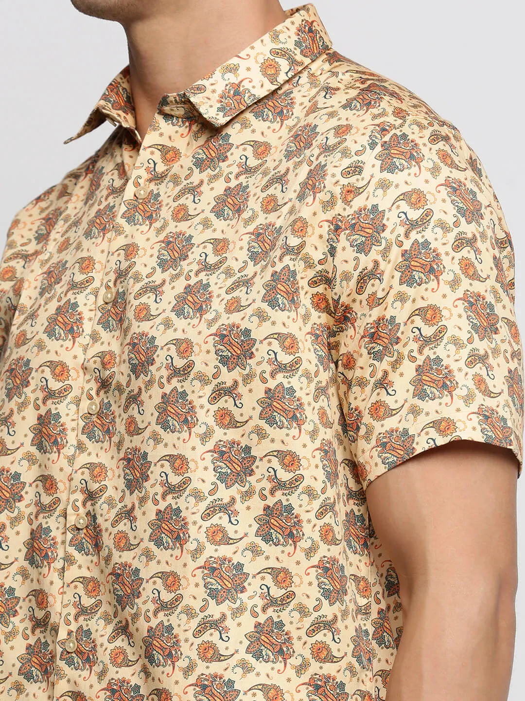 Men Cream Slim Fit Ethnic Motifs Printed Cotton Casual Shirt