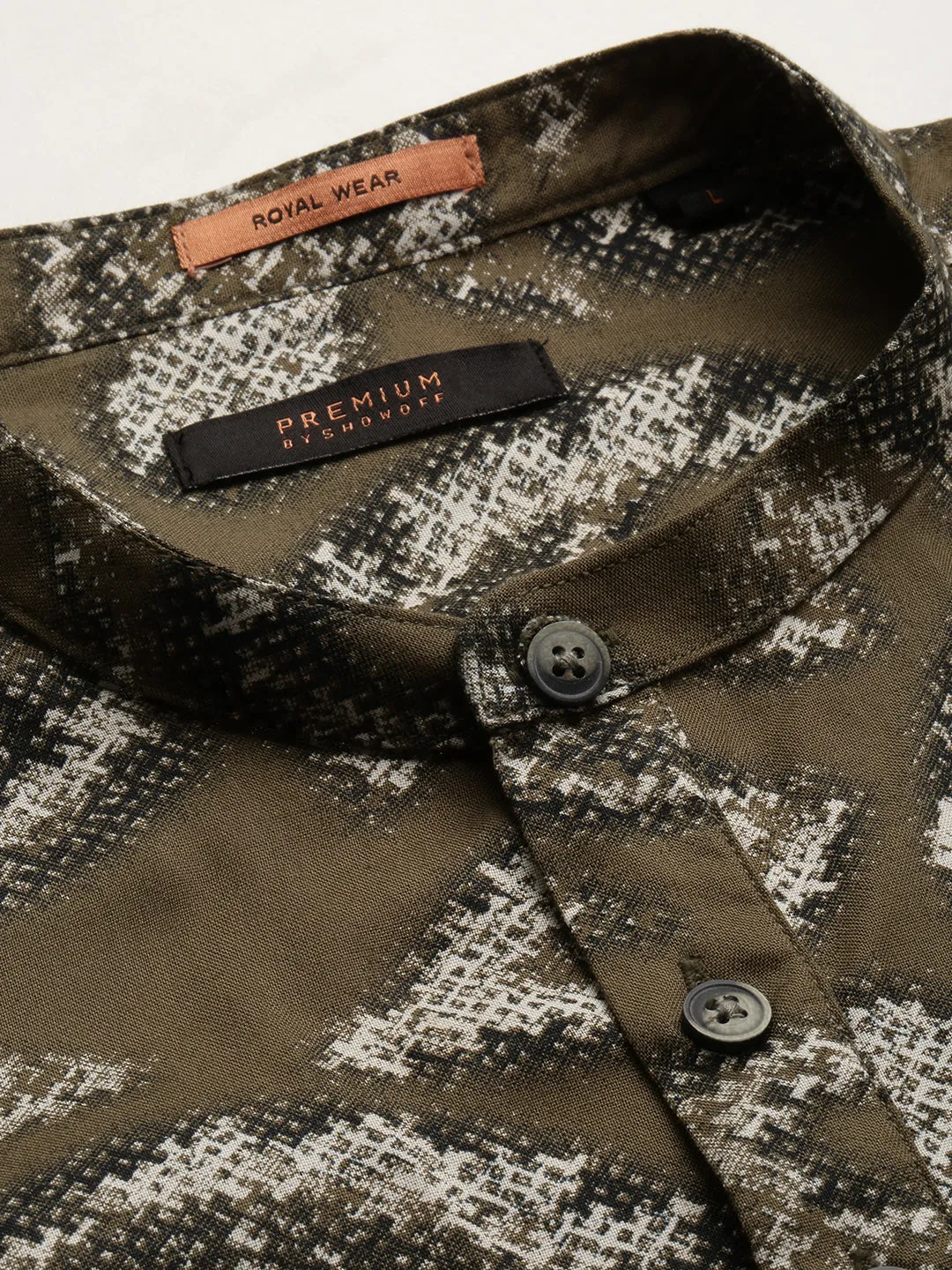 Men Mandarin Collar Printed Olive Straight Shirt