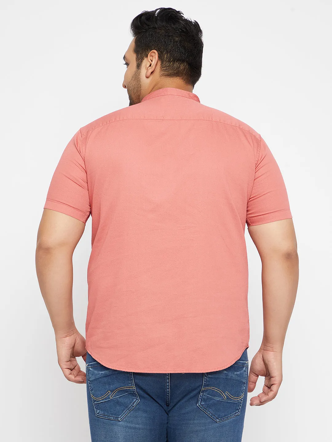 Men Solid Pink Straight Shirt