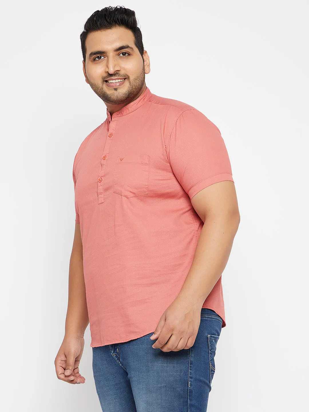 Men Solid Pink Straight Shirt