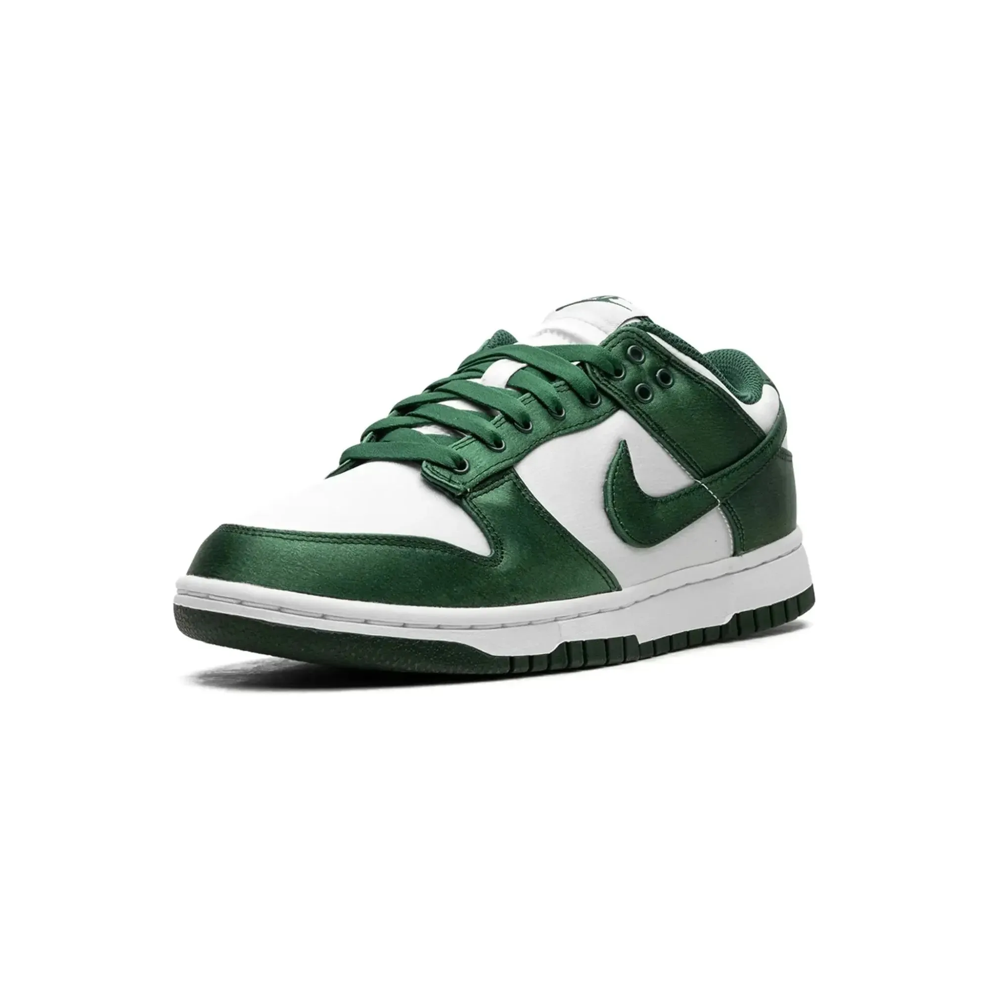 Nike Dunk Low "Michigan State Satin"