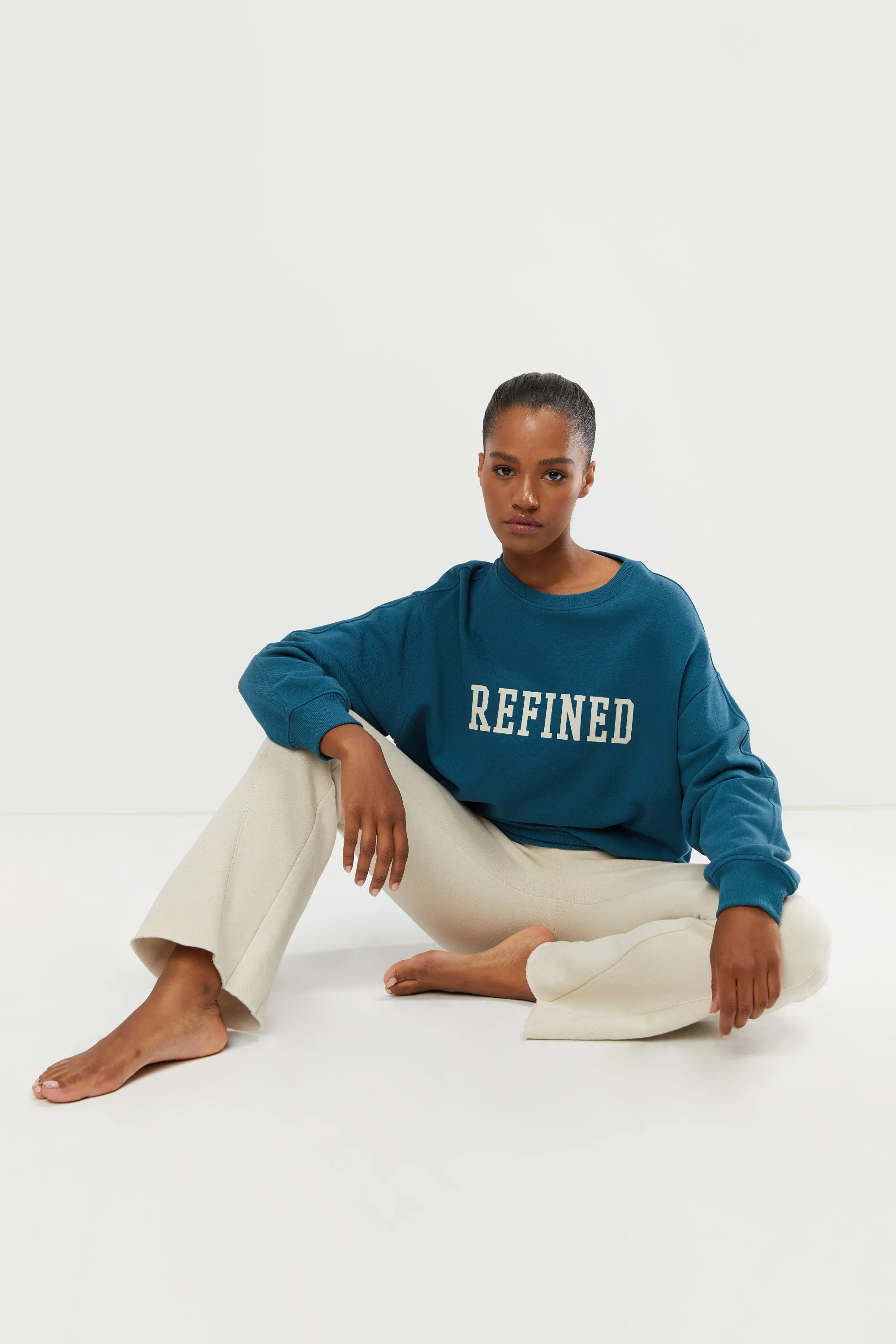 OVERSIZED GRAPHIC CREWNECK