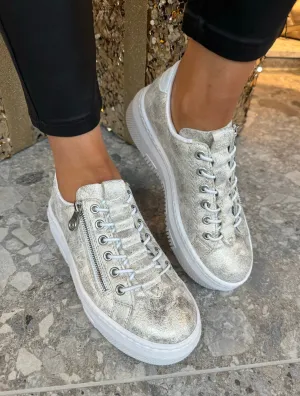 Rieker (SS25) Light Weight Metallic Trainer With Elasticated Laces M1953-60 - Beige Combination (R42)