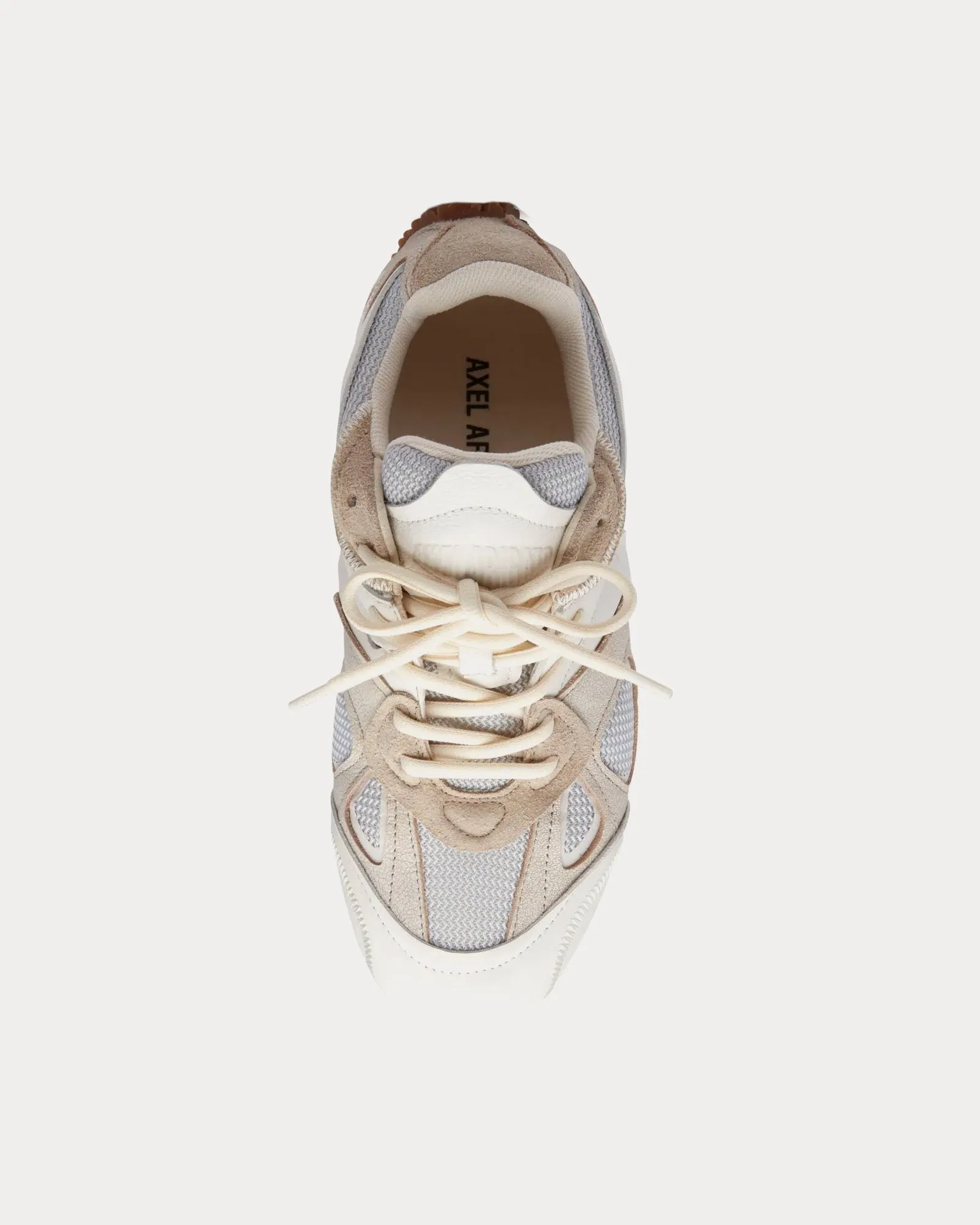 Slow Runner Off White / Gum Low Top Sneakers