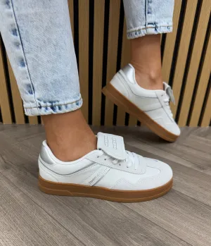 Tommy Hilfiger (SS25) The Greenwich Flap Trainer EN0EN02715 - Silver (T36)
