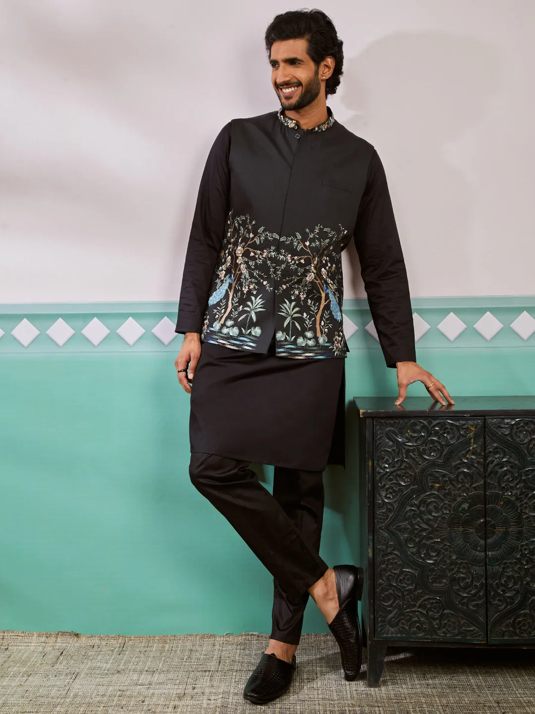 VASTRAMAY Men's - Satin Silk Nehru Jacket