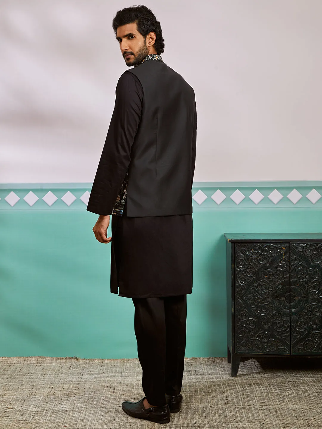 VASTRAMAY Men's - Satin Silk Nehru Jacket