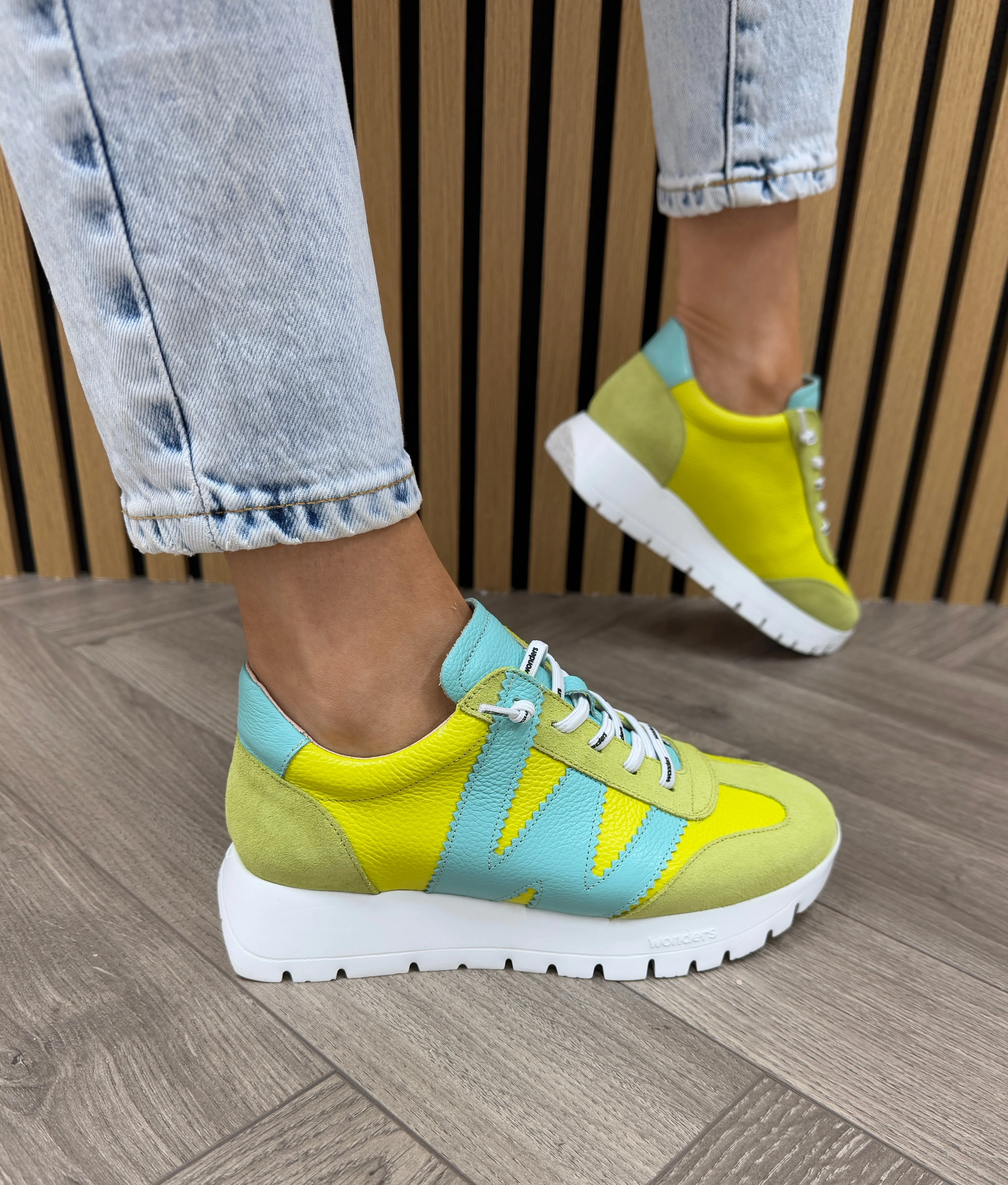 Wonders Elasticated Trainer With Coloured Inserts A-2476 - Cyber/Sea (W1)