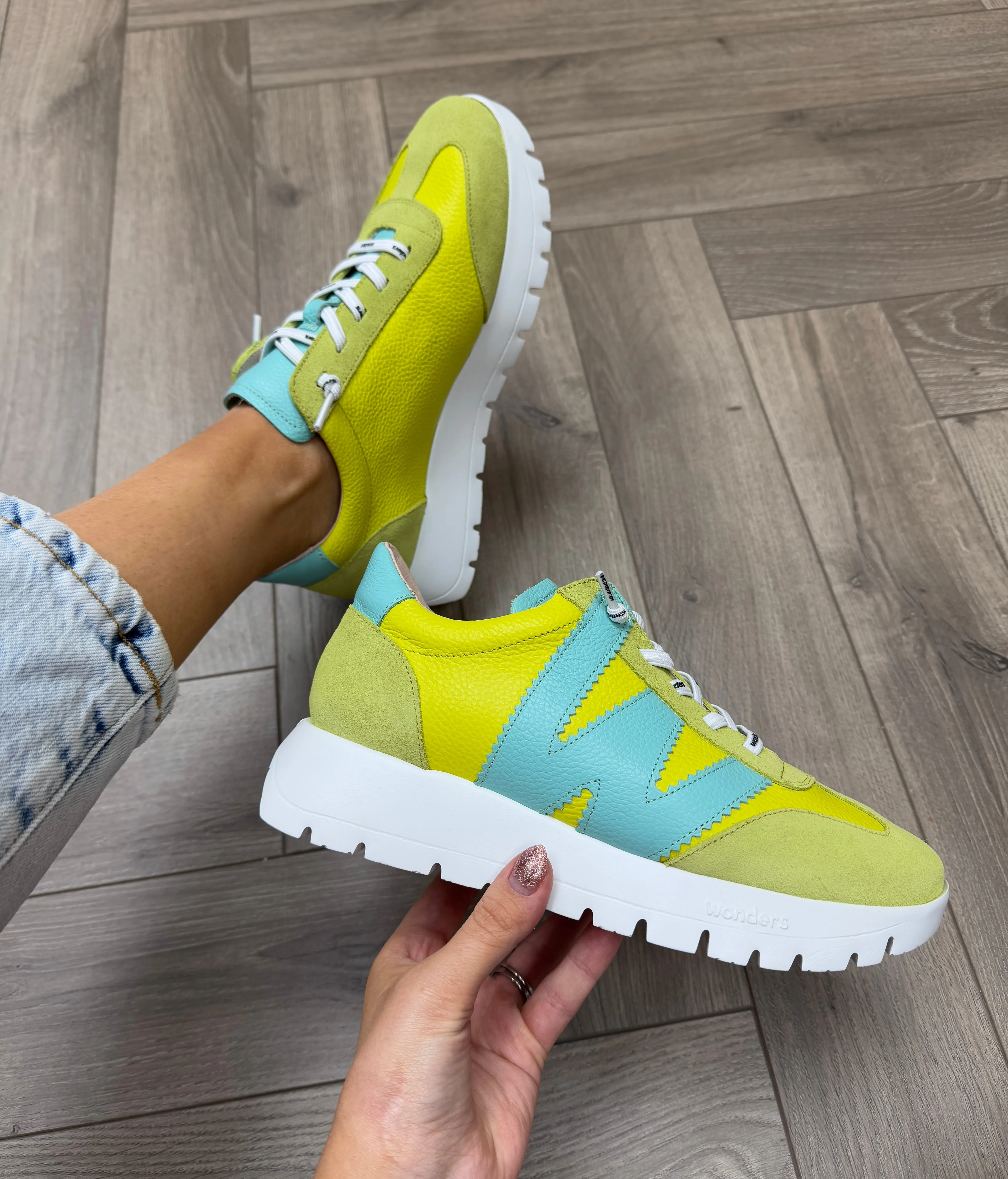 Wonders Elasticated Trainer With Coloured Inserts A-2476 - Cyber/Sea (W1)
