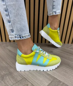 Wonders Elasticated Trainer With Coloured Inserts A-2476 - Cyber/Sea (W1)
