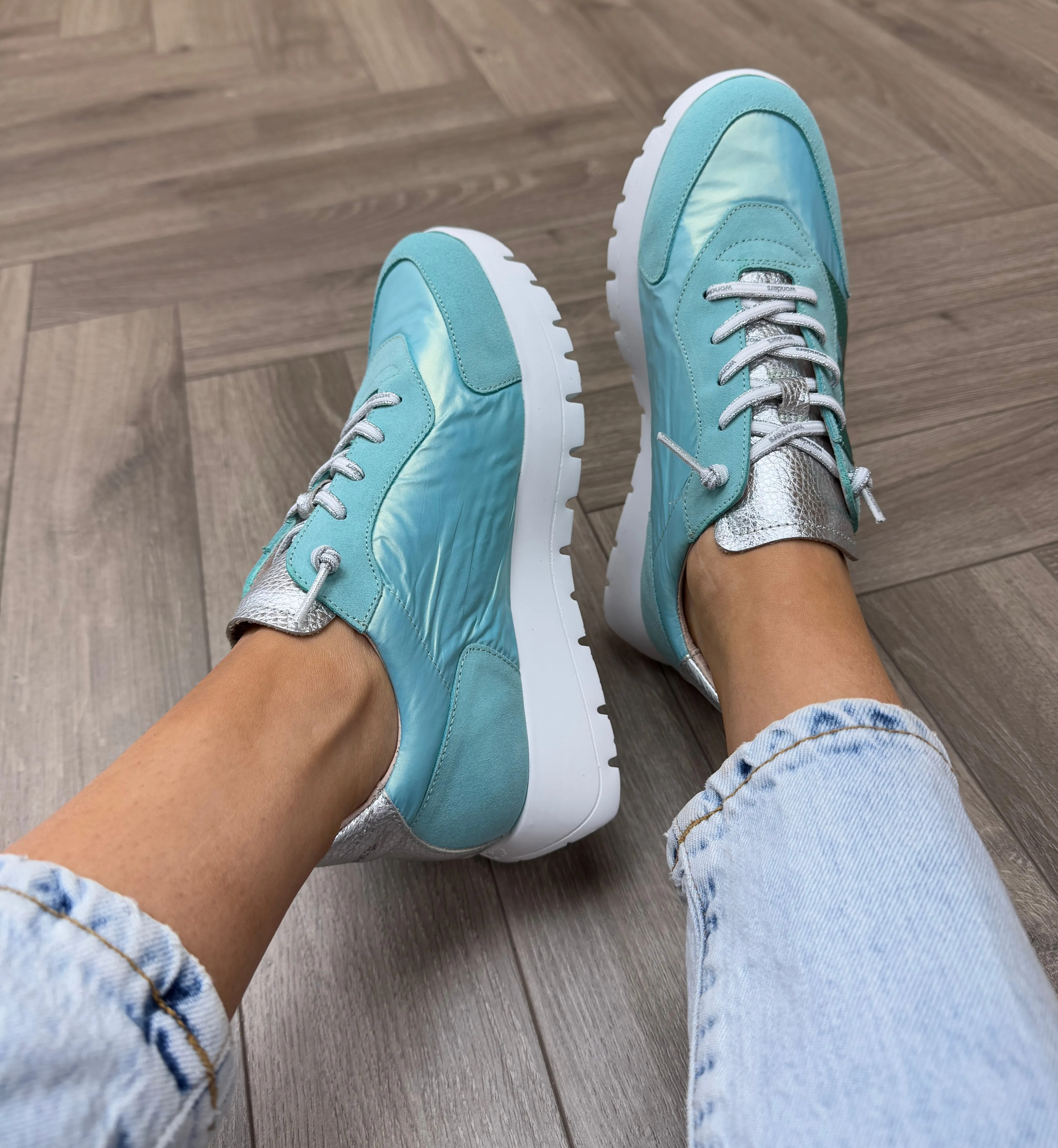Wonders (SS25) Metallic Trainer with Elasticated Laces A-2464 - Trend Sea/ Celestial Bermuda (W14)